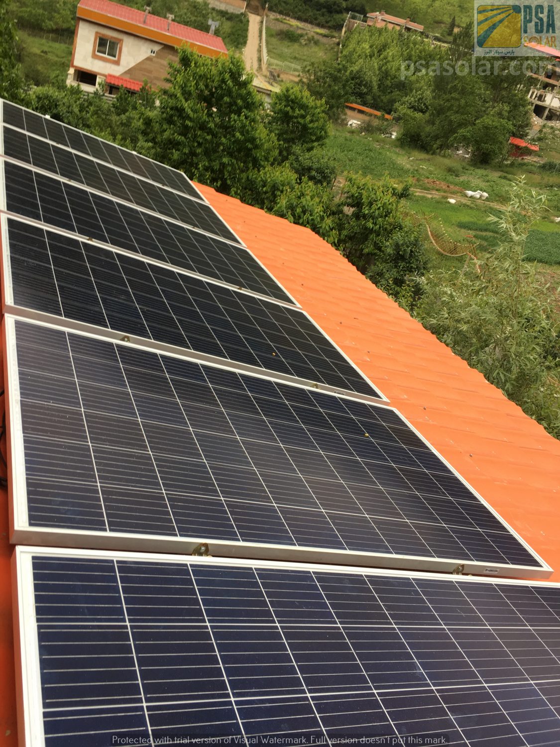 نیروگاه خورشیدی منفصل از شبکه برای تأمین برق خورشیدی ویلای شخصی به ظرفیّت 1/6 کیلووات